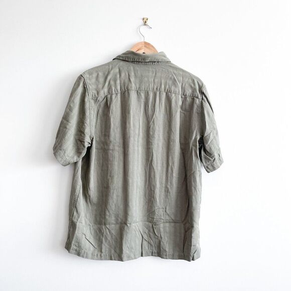 Claiborne Mens Silk Button Down Camp Shirt Casual Short Sleeve Green Large - Picture 2 of 8